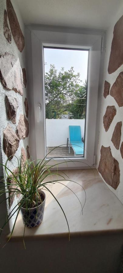 Beautiful House In Stunning Nature, 22 Minutes From Beaches, 5 Minutes To Lake, Air Condition Cool And Heat, And Very Fast Internet In All Rooms, Dishwasher, Washing Machine And Induction Cooking Силвеш Экстерьер фото